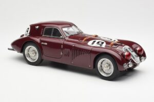Alfa Romeo 8C 2900 B Speciale #19 24 Hours of Le Mans 1938 CMC 1:18 M-111 Kov – obrázek 4 z 6