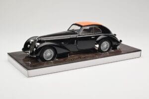 Alfa Romeo 8C 2900B Lungo Černý Minichamps 1:18 100120421 Kov – obrázek 3 z 8