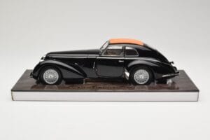 Alfa Romeo 8C 2900B Lungo Černý Minichamps 1:18 100120421 Kov