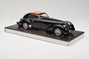 Alfa Romeo 8C 2900B Lungo Černý Minichamps 1:18 100120421 Kov – obrázek 6 z 8