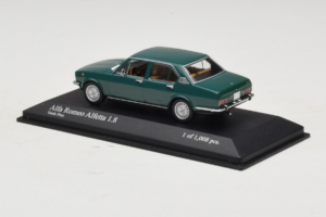 Alfa Romeo Alfetta 1.8 Zelený Minichamps 1:43 400120204 Kov – obrázek 3 z 4