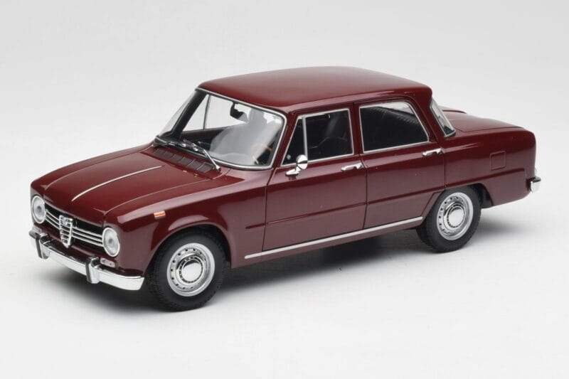 Alfa Romeo Giulia 1300 Tmavě Červený Minichamps 1:18 180120906 Kov