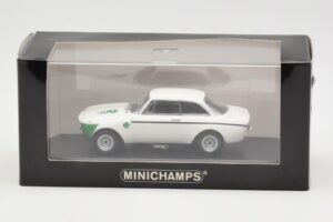 Alfa Romeo Giulia 1300 GTA Junior Bílý Minichamps 1:43 400120601 Kov – obrázek 3 z 3