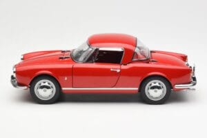 Alfa Romeo Giulietta 1300 Spider Červený AUTOart 1:18 70157 Kov – obrázek 4 z 8