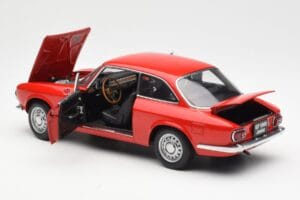 Alfa Romeo GT 1300 Junior LHD Červený AUTOart 1:18 70131 Kov – obrázek 5 z 8