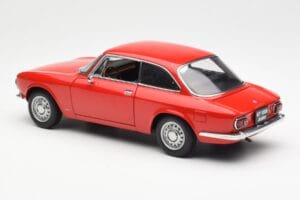 Alfa Romeo GT 1300 Junior LHD Červený AUTOart 1:18 70131 Kov – obrázek 7 z 8