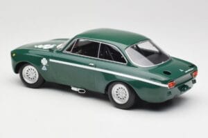 Alfa Romeo GTA 1300 Junior Zelený Minichamps 1:18 155120022 Kov – obrázek 5 z 6