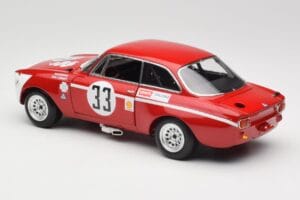 Alfa Romeo GTA 1300 Junior #33 T. Hezemans / G. van Lennep Hezemans Jarama 1972 Minichamps 1:18 100721233 Kov – obrázek 7 z 8