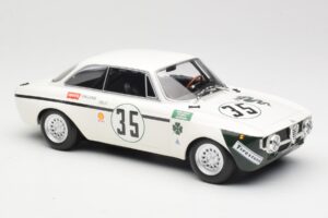 Alfa Romeo GTA 1300 Junior #35 C. Colzani / Pooky / G. Venturi 4 Hours of Jarama 1972 Minichamps 1:18 155721235 Kov – obrázek 4 z 6