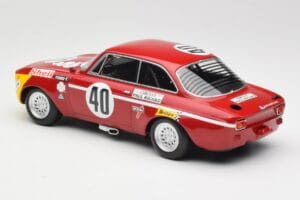 Alfa Romeo GTA 1300 Junior #40 F. Picchi / J-C. Chasseuil Division 1 Winners 12 Hours of Paul Ricard 1971 Minichamps 1:18 155 – obrázek 5 z 6