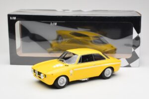Alfa Romeo GTA 1300 Junior Žlutý Minichamps 1:18 155120024 Kov – obrázek 6 z 6