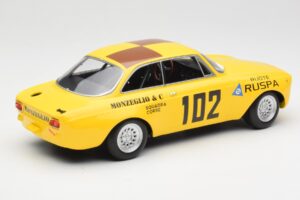 Alfa Romeo GTA 1300 #102 Squadra Corse R. Zanetti / M. Ruspa / Monzeglio Targa Florio 1971 Minichamps 1:18 155711202 Kov – obrázek 2 z 6