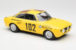 Alfa Romeo GTA 1300 #102 Squadra Corse R. Zanetti / M. Ruspa / Monzeglio Targa Florio 1971 Minichamps 1:18 155711202 Kov – obrázek 4 z 6