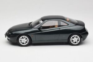 Alfa Romeo GTV 916 Coventry Green Metallic Norev 1:18 187842 Kov – obrázek 3 z 6