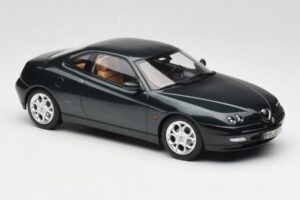 Alfa Romeo GTV 916 Coventry Green Metallic Norev 1:18 187842 Kov – obrázek 4 z 6