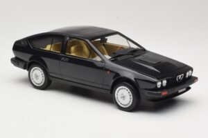 Alfa Romeo GTV6 2.5 Černý Laudoracing-Models 1:18 LM110C Kov – obrázek 4 z 6