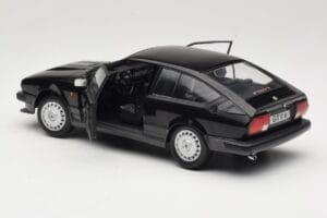 Alfa Romeo GTV6 Černý Solido 1:18 S1802302 Kov – obrázek 5 z 8