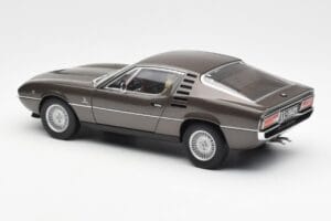 Alfa Romeo Montreal Hnědý Metalický AUTOart 1:18 70173 Kov – obrázek 7 z 8