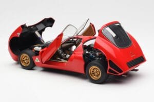 Alfa Romeo 33 Stradale Červený AUTOart 1:18 70191 Kov – obrázek 5 z 8