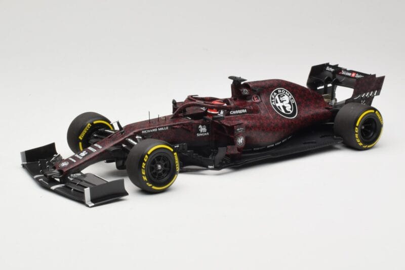 Alfa Romeo Racing C38 #7 K. Raikkonen Valentine's Day Livery Shakedown Fiorano 14th February 2019 Minichamps 1:18 110199907 K