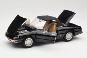 Alfa Romeo Spider 916 Veloce Černý Ricko 1:18 32107 Kov – obrázek 2 z 8