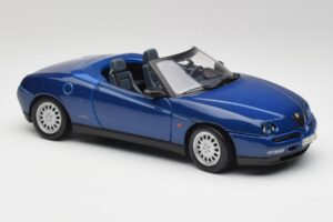 Alfa Romeo Spider 916 Periwinkle Modrý Maisto 1:18 50308 Kov – obrázek 5 z 7