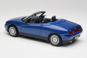 Alfa Romeo Spider 916 Periwinkle Modrý Maisto 1:18 50308 Kov – obrázek 6 z 7