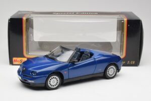 Alfa Romeo Spider 916 Periwinkle Modrý Maisto 1:18 50308 Kov – obrázek 7 z 7