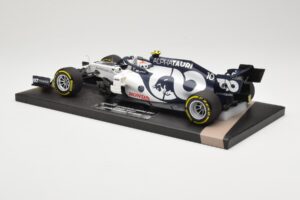 AlphaTauri Honda AT01 #10 P. Gasly Winner Italian GP 2020 Minichamps 1:18 117200810 Kov – obrázek 5 z 6
