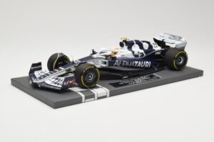 AlphaTauri AT03 #22 Y. Tsunoda Bahrain GP 2022 Minichamps 1:18 117220122 Kov – obrázek 2 z 6