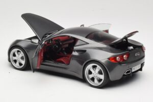 Artega GT Grey Metallic Revell 1:18 09024 Kov – obrázek 5 z 8