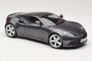 Artega GT Grey Metallic Revell 1:18 09024 Kov – obrázek 6 z 8