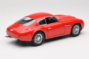 Aston Martin DB4 GT Zagato Červený Road Signature 1:18 92728 Kov – obrázek 3 z 8