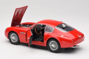 Aston Martin DB4 GT Zagato Červený Road Signature 1:18 92728 Kov – obrázek 5 z 8