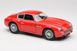 Aston Martin DB4 GT Zagato Červený Road Signature 1:18 92728 Kov – obrázek 6 z 8