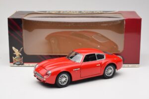 Aston Martin DB4 GT Zagato Červený Road Signature 1:18 92728 Kov – obrázek 8 z 8