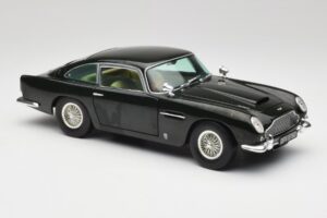 Aston Martin DB5 California Šalvějová Chrono 1:18 H1001 Kov – obrázek 6 z 8