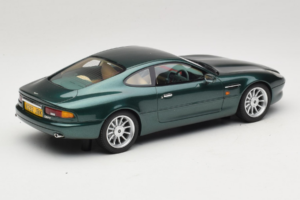 Aston Martin DB7 Buckinghamshire Green Cult Models 1:18 CML187-1 Pryskyřice – obrázek 2 z 6