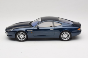 Aston Martin DB7 Mendip Blue Cult Models 1:18 CML187-3 Pryskyřice – obrázek 3 z 6