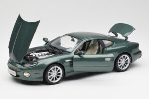 Aston Martin DB7 Vantage Zelený Maisto 1:18 36880 Kov – obrázek 2 z 8