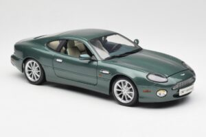 Aston Martin DB7 Vantage Zelený Maisto 1:18 36880 Kov – obrázek 6 z 8