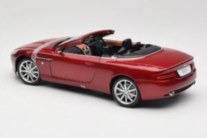 Aston Martin DB9 Volante Červený Solido 1:18 8163 Kov – obrázek 7 z 8