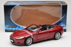 Aston Martin DB9 Volante Červený Solido 1:18 8163 Kov – obrázek 8 z 8