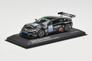 Aston Martin DBRS9 #66 Barwell Motorsport R. Johnson FIA GT3 European Championship Spa 2006 Minichamps 1:43 400061366 Kov – obrázek 2 z 4
