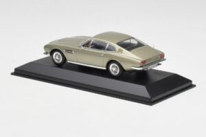 Aston Martin DBS Stříbrně Zelený Metalíza Minichamps 1:43 400137600 Kov – obrázek 3 z 4
