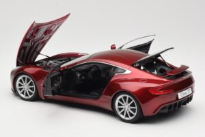 Aston Martin One-77 Diavolo Red AUTOart 1:18 70245 Kov – obrázek 5 z 8