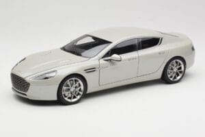 Aston Martin Rapide S Silver Fox AUTOart 1:18 70258 Kov