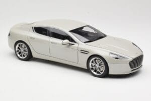 Aston Martin Rapide S Silver Fox AUTOart 1:18 70258 Kov – obrázek 6 z 8