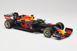 Aston Martin Red Bull Racing RB15 #33 M. Verstappen Winner Brazil GP 2019 Minichamps 1:18 110191933 Kov – obrázek 4 z 6