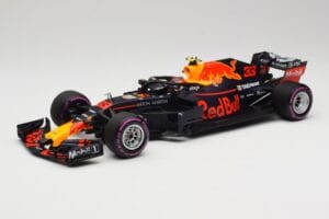 Aston Martin Red Bull Racing RB14 Tag Heuer #33 M. Verstappen Mexican GP 2018 Minichamps 1:18 110181933 Kov